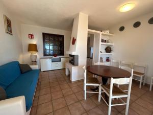 Villetta Lentisco holiday home with pool