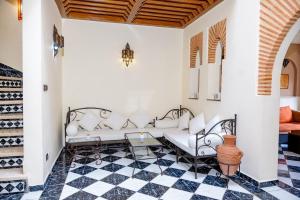 Riad Cosy Pool and terrace