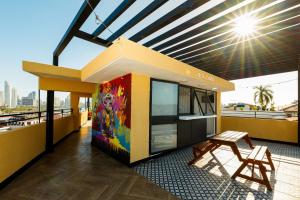 Casa Ambar Nightlife by AcoModo Casco Viejo