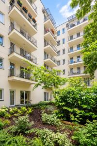 Feel Home SUPERIOR # FREE PARKING # BALCONY # AC