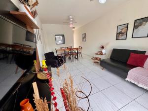 Guia da Dani - Apê da Dani em Cabo Frio para toda a família ir a pé até a praia