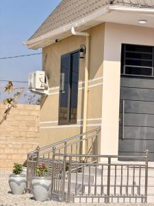 Modern Private Apartment with Wi-Fi & AC in Itega