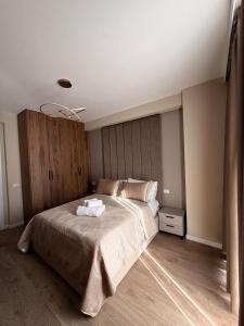 Golden Space Apartment 4
