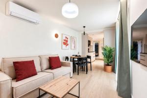 Nebo Alameda Apartments