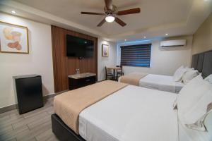 Hotel Siesta Real