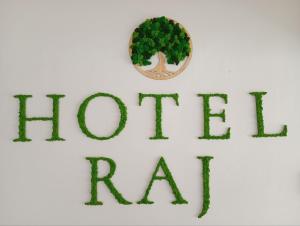 Hotel Raj