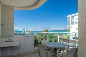 Cobertura em Mariscal-Vista Mar-Jacuzzi Privativa