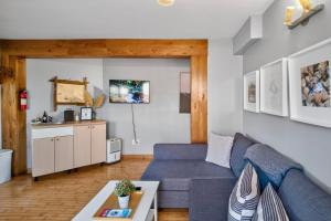 Coastal Suite - Harbourview in Ucluelet