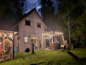 Large holiday home, salt cave, jacuzzi, sauna