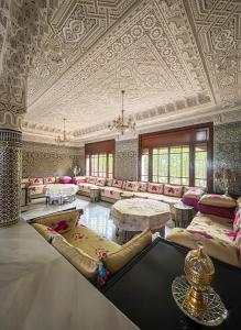 Signature Suite