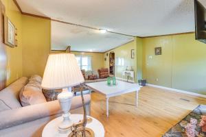5 Mi to Dtwn Aiken! Family Home w Open Yard