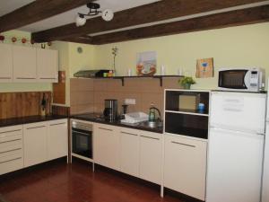 Double Room with Extra Bed room in Casa Soare