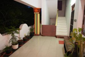 Kurinji home 1BHK equipped with Kitchen and Wi-Fi