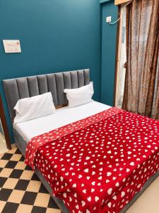 Emerald Forest Stay Cozy Designer 1BHK