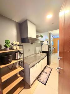 Shell Residences HomeStay near MOA & NAIA by Aizel