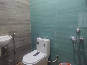 Orange Grey Beach house - Near club Mahindra resort