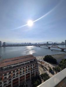 Sun Ponte Residence