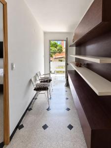 Casa Clásica con balcón, Centro Medellín, Casa Villa