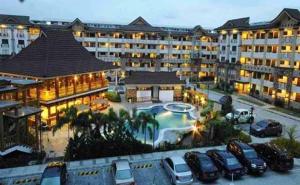 2 BR Condo in Pasig near LRT2 Santolan with Wifi