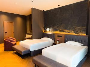 Etugen Hotel
