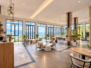 Mounthills Cafe & Villas