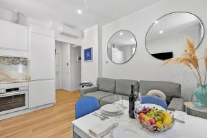 Kamy Home | Steps to the Lake & Free Park - Happy Rentals