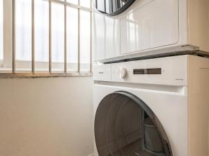 2BR Entire House near KSPO DOME ㅣSleeps 6ㅣ Olympic Park