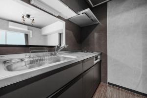 Edgewater Terrace 211