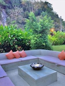 V Valley Resort