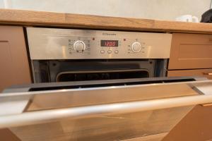 Central 2BR Apartment Fully Renovated 2026