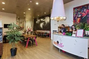 Hostelle - women only hostel Amsterdam - أبلدورن