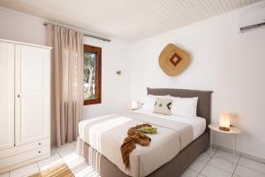Acroterra Suites - Easy Living