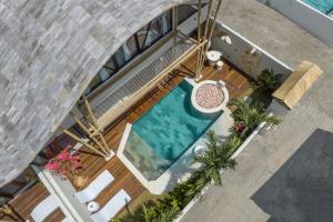 Villa Tigana - Tropical Luxury 3BR Villa with Pool & Hot Tub