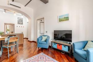 Vatican Elegant for 6, Metro & Comfort