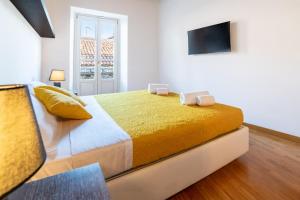 Beautiful apartment-Piazza Mazzini view