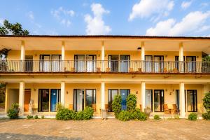 Kampung Abdi Resort Syariah Mitra RedDoorz