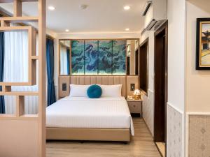 Aviary Hanoi Hotel & Travel
