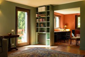 Large chalet close to Monterosa ski lifts