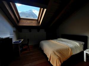 Large chalet close to Monterosa ski lifts