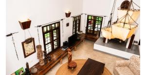 Naerebout Arusha House