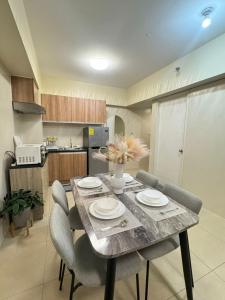 Spacious 1 BR and Free access to Pool & Netflix