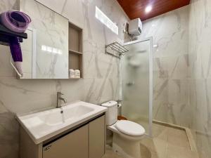 Gung Wah Guesthouse by AGATA