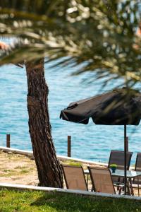 Acroterra Suites - Easy Living