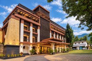 Pleasant Tree Hotels - Luxury Stay Amidst Nature