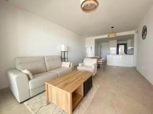 Luxury 2 bed Apartment in El Higueron