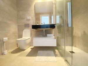 Luxury 2 bed Apartment in El Higueron