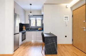 Mēne - Athens City Center Apartment