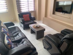 Charming 2-Bedroom Apartment in the Heart of Pendik, Turkey