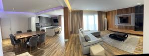 Golden Luxury apartment