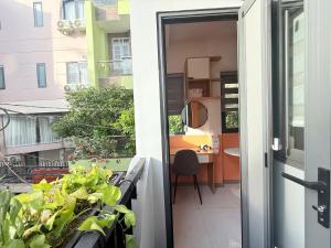Unihomes Apartment 232 CT Q10